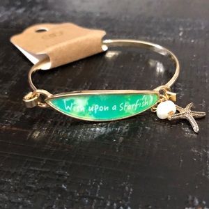 NWT OORI “Wish Upon A Starfish” Bangle Bracelet!